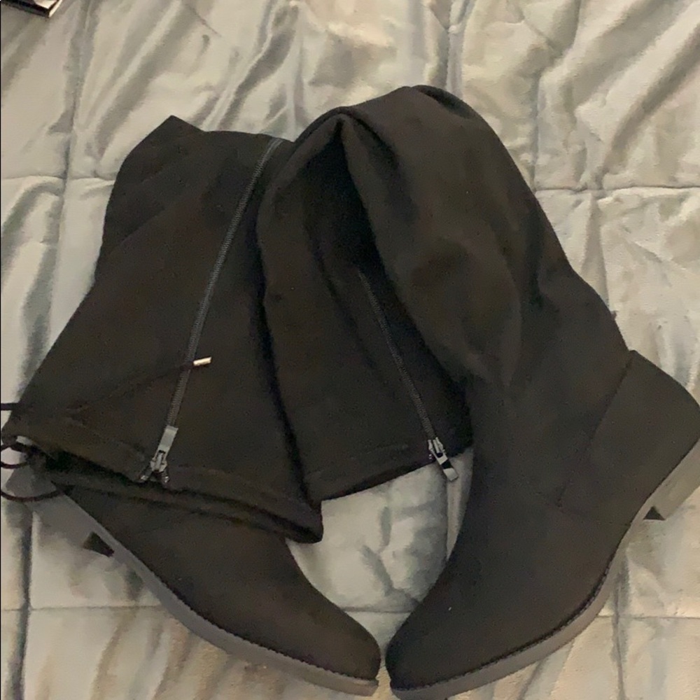 Thigh high boots (black)